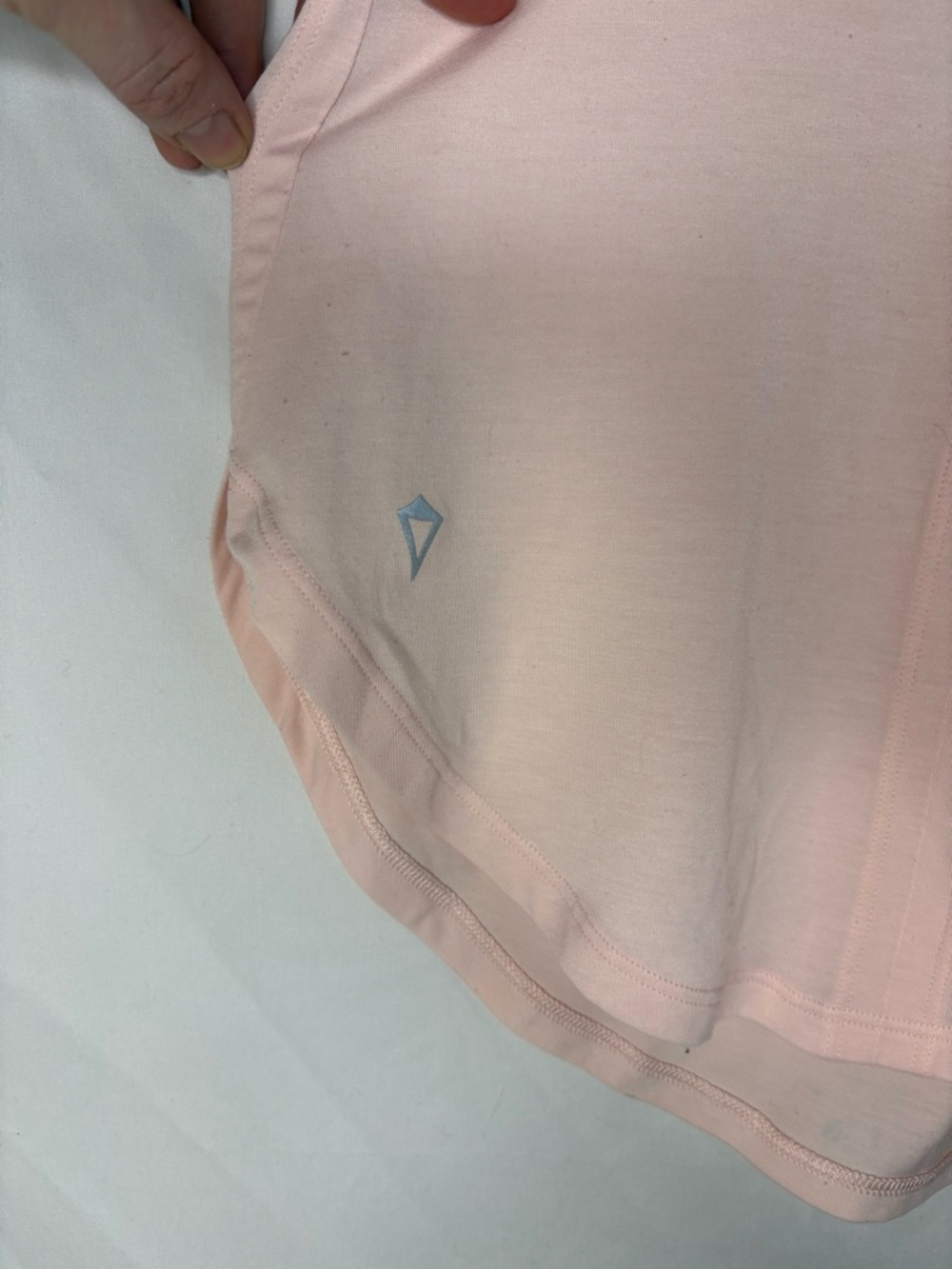 Ivivva by Lululemon Girls 10 Flowy Pink Tank Top - Picture 5 of 7